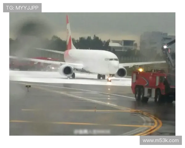 飞机客舱侧壁板的防火夹层